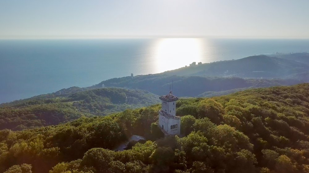 Обзорная по Сочи : гора Ахун +комплекс Мацеста (источник)
